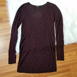Romeo & Juliet Couture Deep Red Tunic Sweater Top